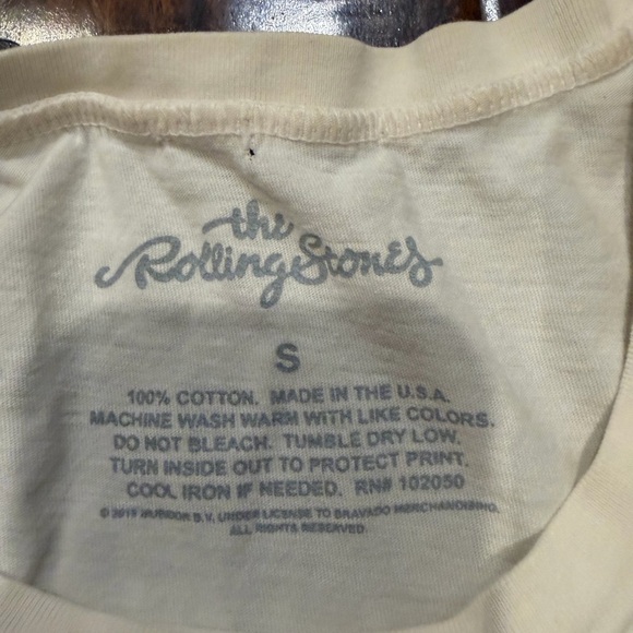 Original The Rolling Stones Adult Cream and Red Graphic Tee​ - Picture 4 of 4